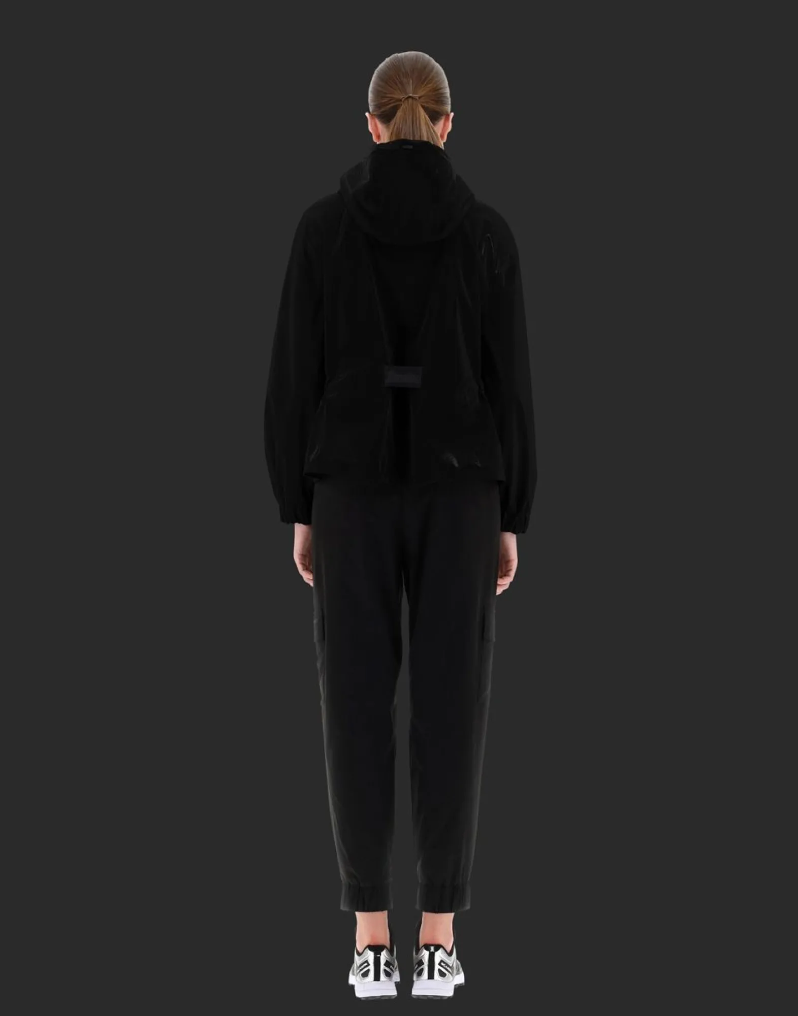 Herno Laminar Cape In Lady Bird