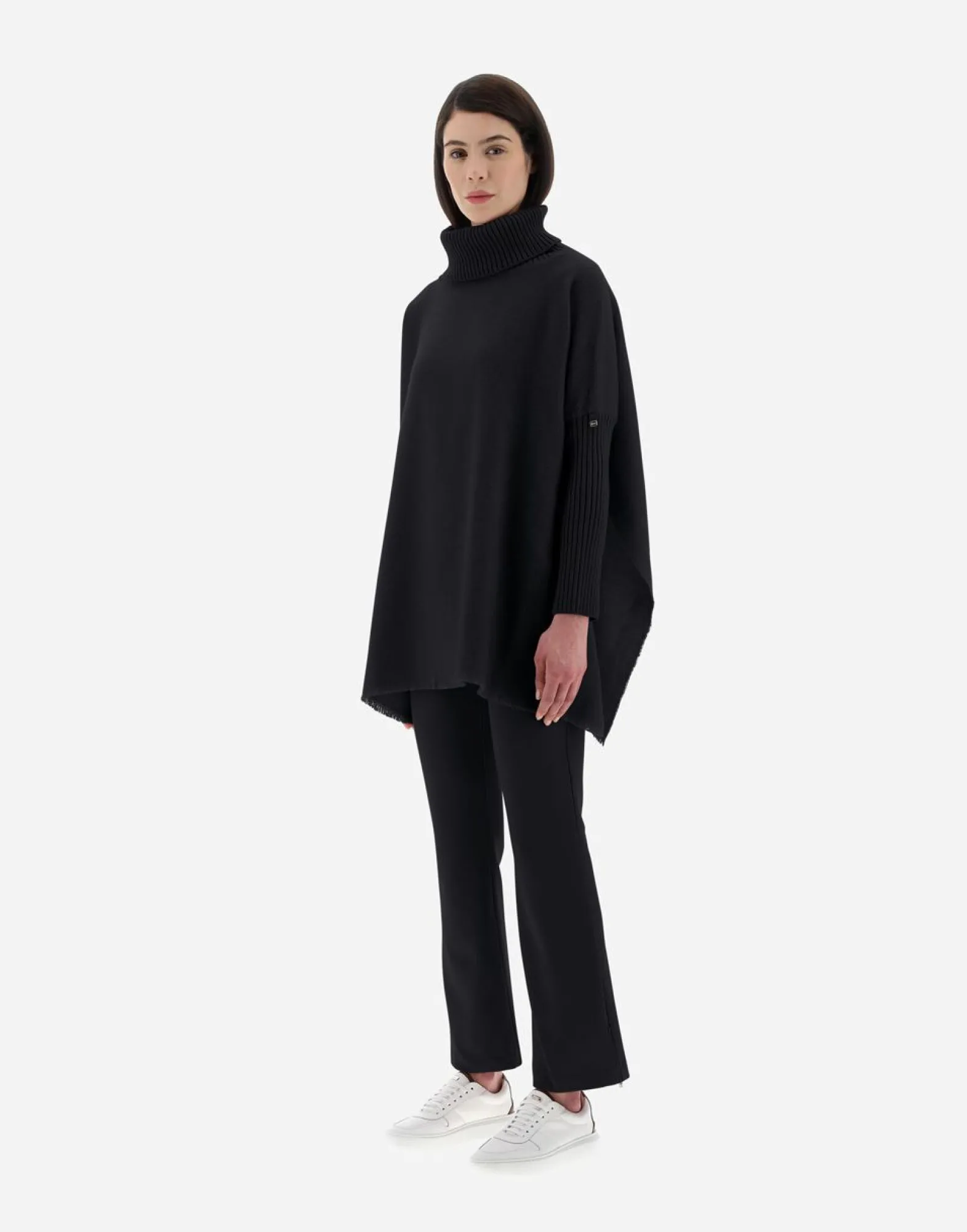 Herno Soft Poncho Resort